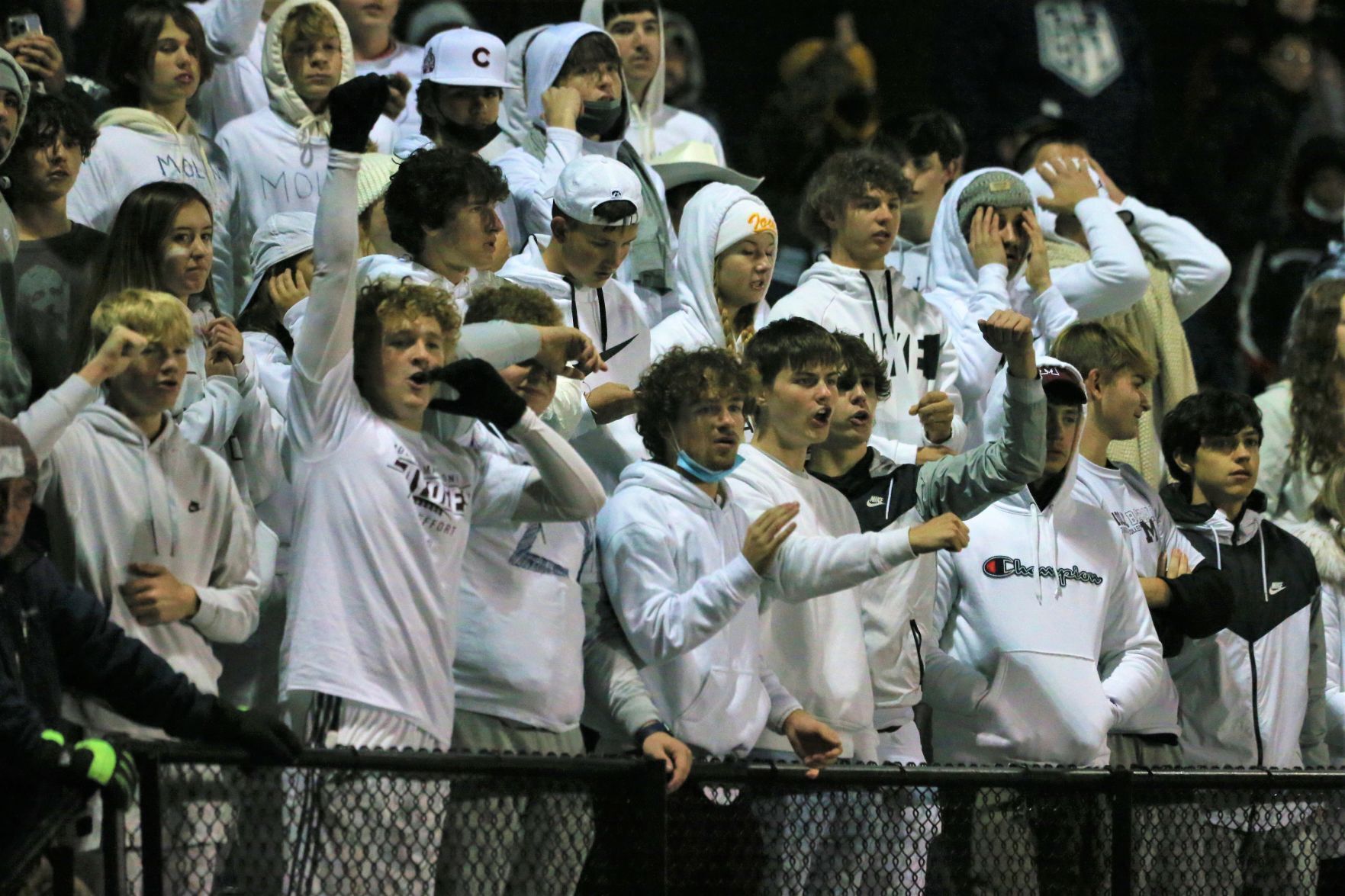 110521-qc-spt-moline fball3.jpg